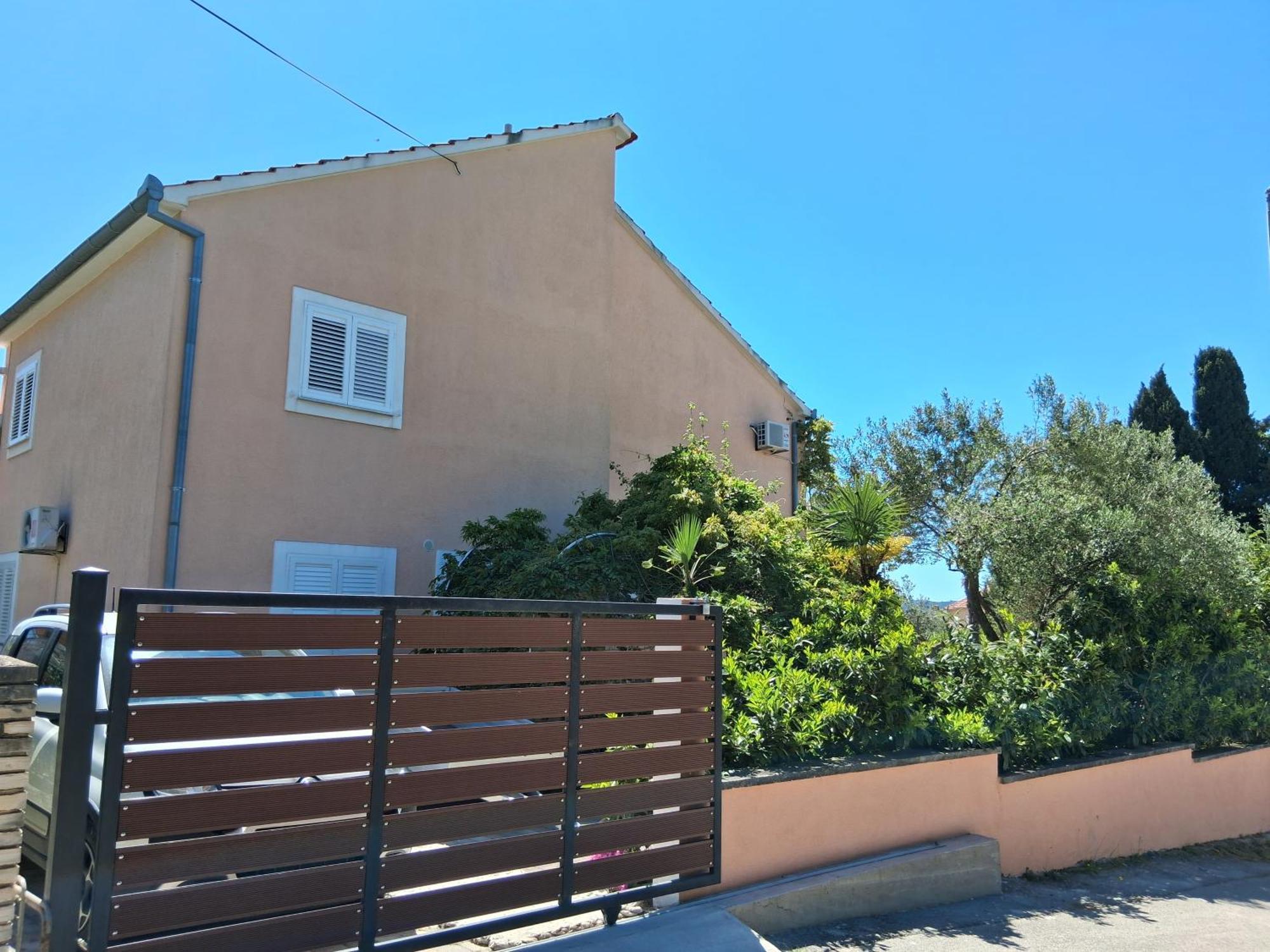 Apartments Durdica Bobic Biograd Na Moru Exteriör bild